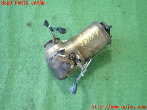 1UPJ-26172661]ボルボ・V40(MD4204T)触媒1 中古_m0001.jpg