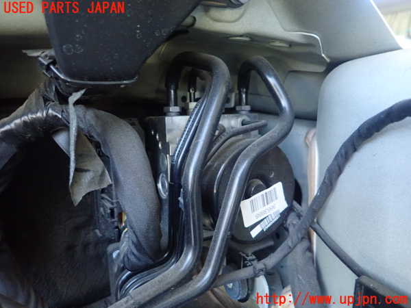 1UPJ-26174040]ボルボ・V40(MD4204T)ABSアクチュエーター 中古_m0001.jpg