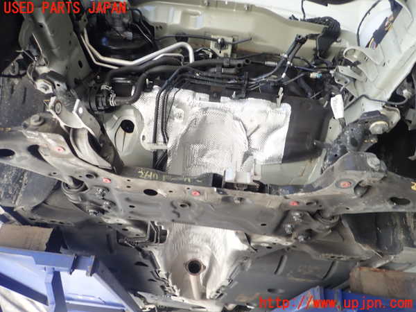 5UPJ-26175285]ボルボ・V40(MD4204T)フロントメンバー 中古_m0002.jpg