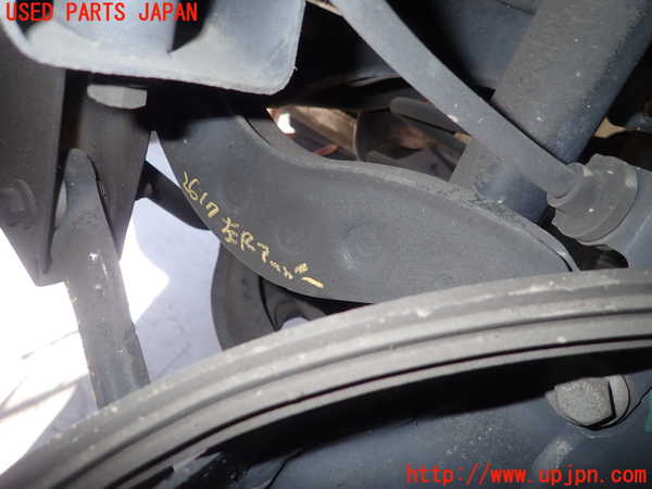 1UPJ-26175156]ボルボ・V40(MD4204T)左リアアッパーアーム1 中古_m0001.jpg