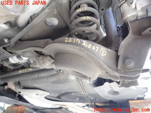 5UPJ-26175205]ボルボ・V40(MD4204T)右リアロアアーム2 中古_m0001.jpg