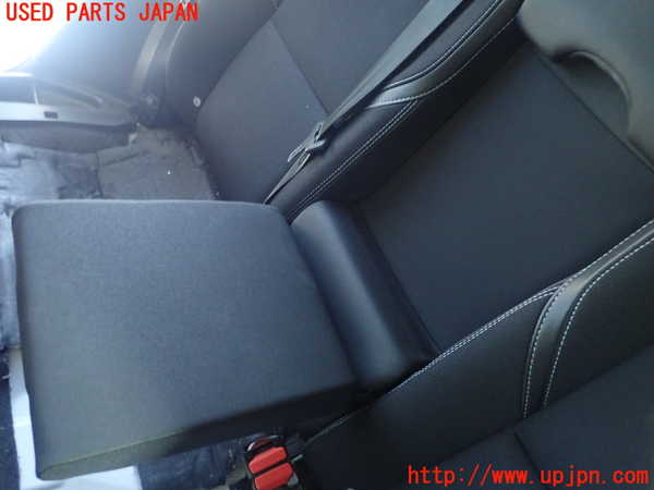 1UPJ-26177385]ボルボ・V40(MD4204T)リアシート 中古_m0002.jpg