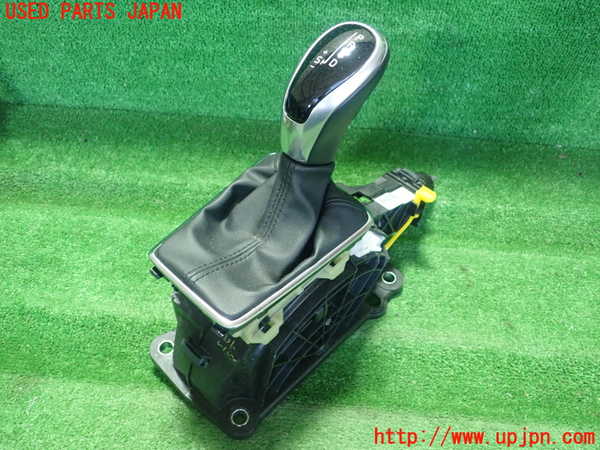 5UPJ-26177555]ボルボ・V40(MD4204T)ATシフトレバー 中古_m0001.jpg