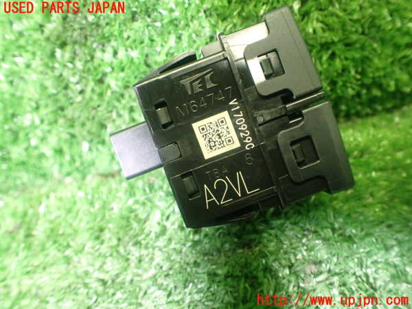 1UPJ-26186308]シビック タイプR(FK8)スイッチ3（VSC OFF） 中古_m0004.jpg