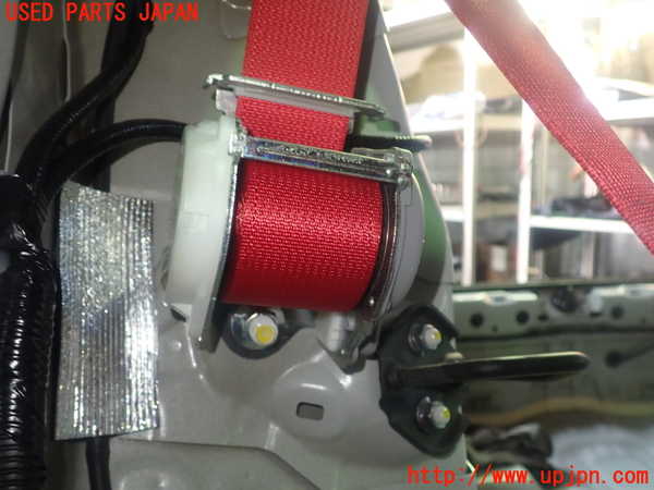 5UPJ-26187155]シビック タイプR(FK8)右2列目シートベルト 中古_m0003.jpg