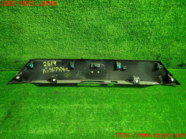 1UPJ-26191573]フィット(Fit) ハイブリッド(e：HEV)(GR4)バックドアパネル1 中古_m0004.jpg