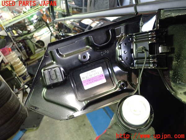 1UPJ-26191690]フィット(Fit) ハイブリッド(e：HEV)(GR4)フューエルリッド 中古_m0002.jpg