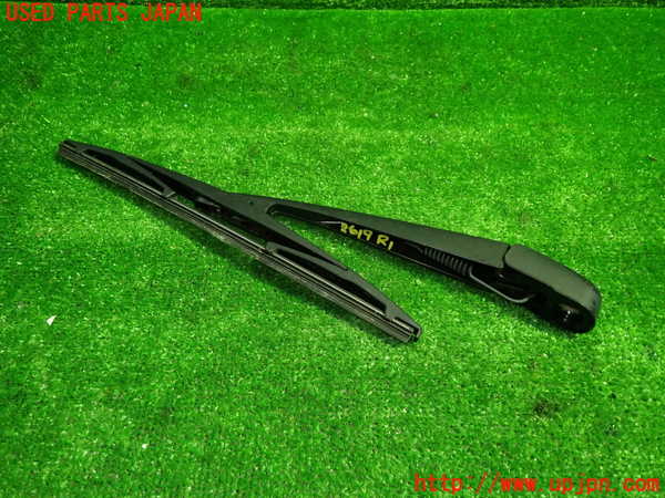 1UPJ-26191661]フィット(Fit) ハイブリッド(e：HEV)(GR4)リアワイパーアーム1 中古_m0002.jpg