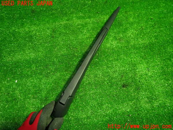 1UPJ-26191661]フィット(Fit) ハイブリッド(e：HEV)(GR4)リアワイパーアーム1 中古_m0003.jpg
