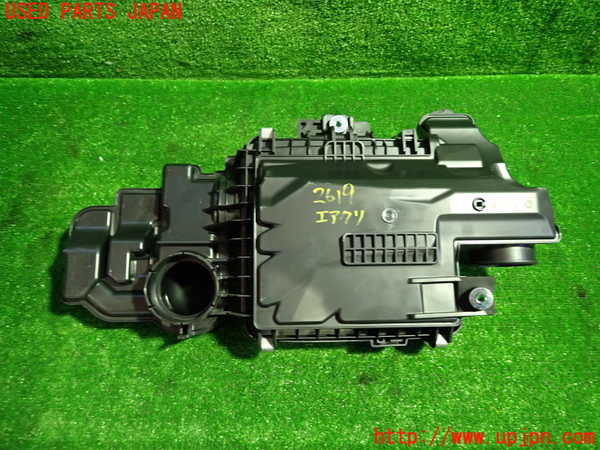 1UPJ-26192560]フィット(Fit) ハイブリッド(e：HEV)(GR4)エアクリーナーボックス 中古_m0004.jpg