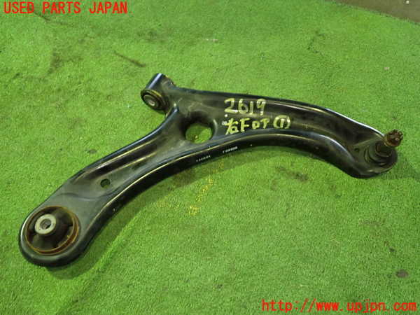 1UPJ-26195176]フィット(Fit) ハイブリッド(e：HEV)(GR4)右フロントロアアーム1 中古_m0001.jpg