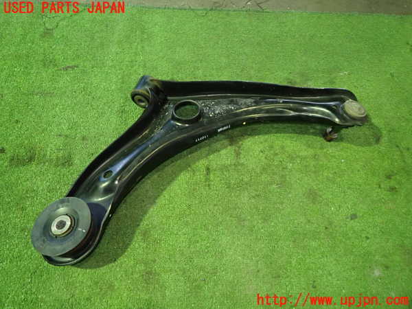 1UPJ-26195186]フィット(Fit) ハイブリッド(e：HEV)(GR4)左フロントロアアーム1 中古_m0002.jpg