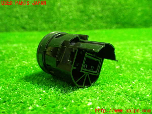 1UPJ-26196307]フィット(Fit) ハイブリッド(e：HEV)(GR4)スイッチ2 (照度調節) 中古_m0002.jpg