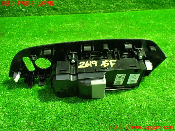 1UPJ-26196240]フィット(Fit) ハイブリッド(e：HEV)(GR4)右前パワーウィンドウスイッチ 中古_m0003.jpg