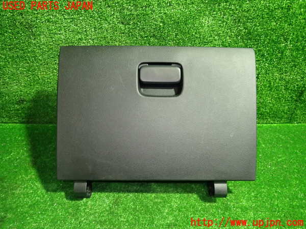1UPJ-26197517]フィット(Fit) ハイブリッド(e：HEV)(GR4)グローブボックス2 中古_m0001.jpg