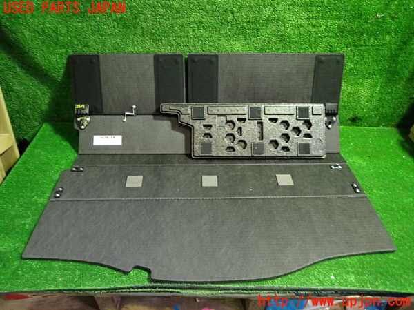 1UPJ-26197773]フィット(Fit) ハイブリッド(e：HEV)(GR4)ラゲッジトレイ3 中古_m0004.jpg