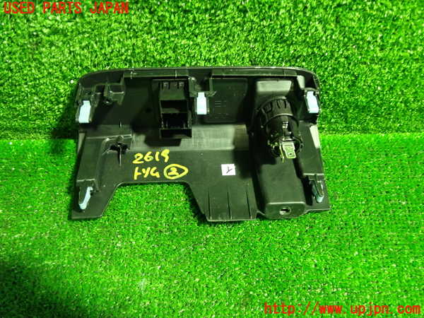 1UPJ-26197692]フィット(Fit) ハイブリッド(e：HEV)(GR4)内装トリム類2 中古_m0004.jpg