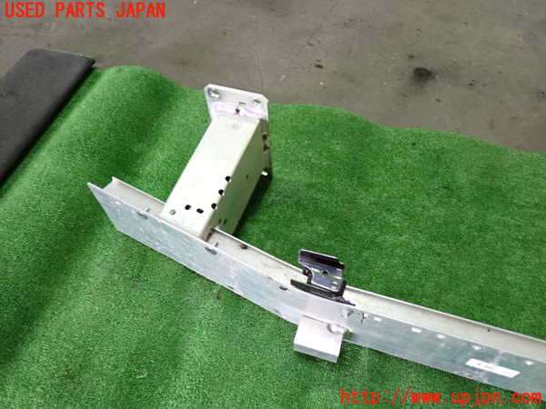 1UPJ-26201014]CX-60(KH3P)フロントバンパーホースメント 中古_m0003.jpg