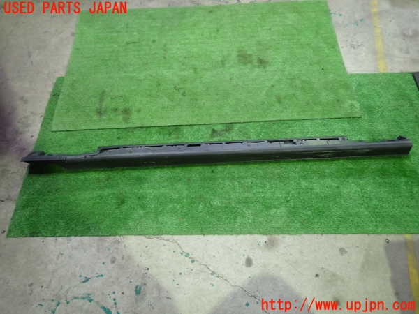 1UPJ-26201390]CX-60(KH3P)右サイドステップ 中古_m0001.jpg