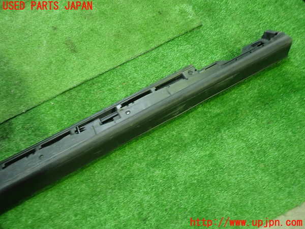 1UPJ-26201390]CX-60(KH3P)右サイドステップ 中古_m0002.jpg