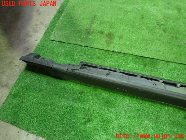 1UPJ-26201390]CX-60(KH3P)右サイドステップ 中古_m0003.jpg