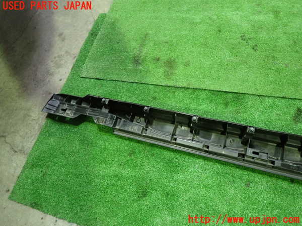 1UPJ-26201390]CX-60(KH3P)右サイドステップ 中古_m0005.jpg
