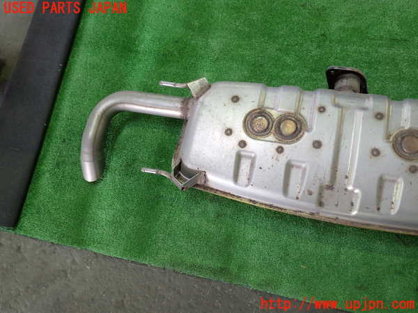 1UPJ-26202671]CX-60(KH3P)リアマフラー1 中古_m0003.jpg