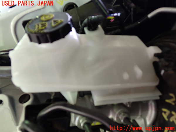 1UPJ-26204050]CX-60(KH3P)ブレーキマスターシリンダー 中古_m0003.jpg