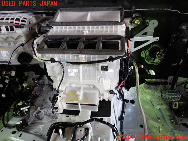 1UPJ-26206081]CX-60(KH3P)エバポレーター1 中古_m0001.jpg