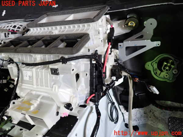 1UPJ-26206081]CX-60(KH3P)エバポレーター1 中古_m0002.jpg
