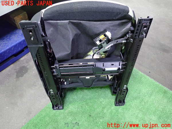 1UPJ-26207035]CX-60(KH3P)運転席シート 中古_m0005.jpg