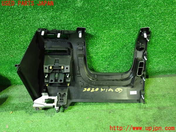 1UPJ-26207692]CX-60(KH3P)内装トリム類2 中古_m0002.jpg