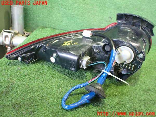 2UPJ-26211530]ロードスター(ND5RC)右テールランプ 【ジャンク品】 中古_m0003.jpg