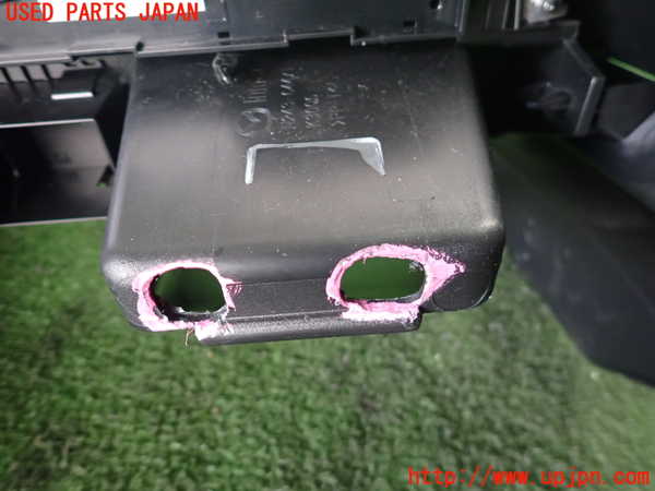 5UPJ-26217549]ロードスター(ND5RC)コンソール 中古_m0003.jpg