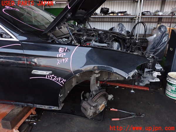 2UPJ-26221080]BMW 523i ツーリング(XL20)右前フェンダー 【ジャンク品】 中古_m0001.jpg