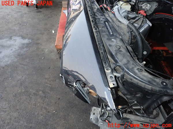 2UPJ-26221080]BMW 523i ツーリング(XL20)右前フェンダー 【ジャンク品】 中古_m0002.jpg