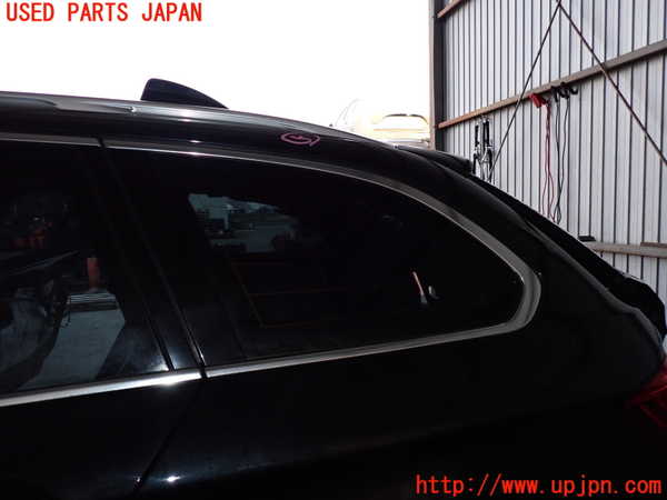 2UPJ-26221382]BMW 523i ツーリング(XL20)左クォーターガラス (43R-001583) 中古_m0001.jpg