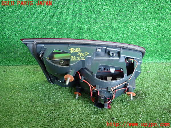 2UPJ-26221550]BMW 523i ツーリング(XL20)右リアフィニッシャー 中古_m0002.jpg