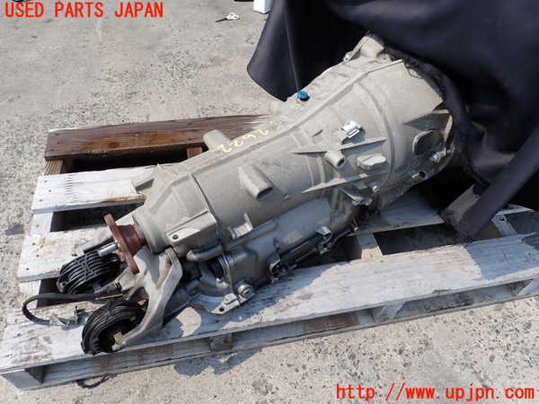 2UPJ-26223010]BMW 523i ツーリング(XL20)ミッション AT 不明 中古_m0002.jpg
