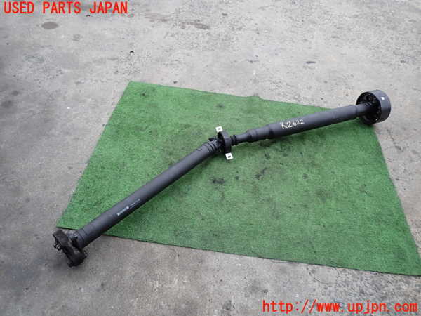 2UPJ-26223410]BMW 523i ツーリング(XL20)リアプロペラシャフト 中古_m0001.jpg