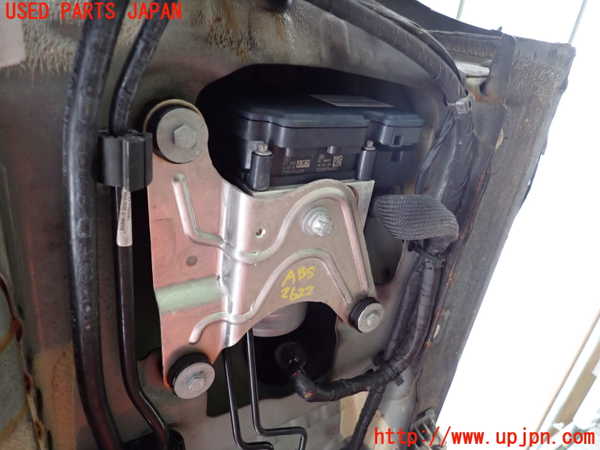2UPJ-26224040]BMW 523i ツーリング(XL20)ABSアクチュエーター 中古_m0001.jpg