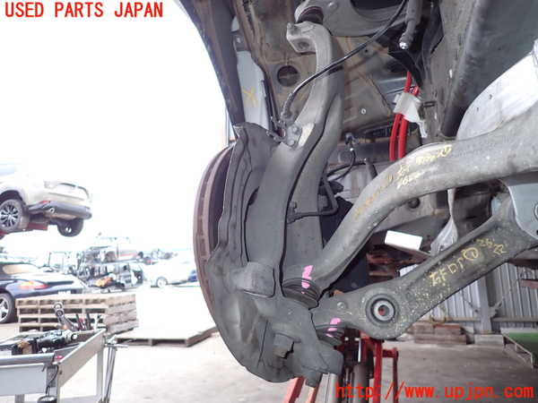 2UPJ-26224290]BMW 523i ツーリング(XL20)右フロントナックルハブ 中古_m0002.jpg