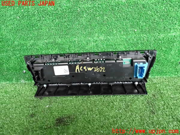 2UPJ-26226066]BMW 523i ツーリング(XL20)エアコンスイッチ1 中古_m0003.jpg