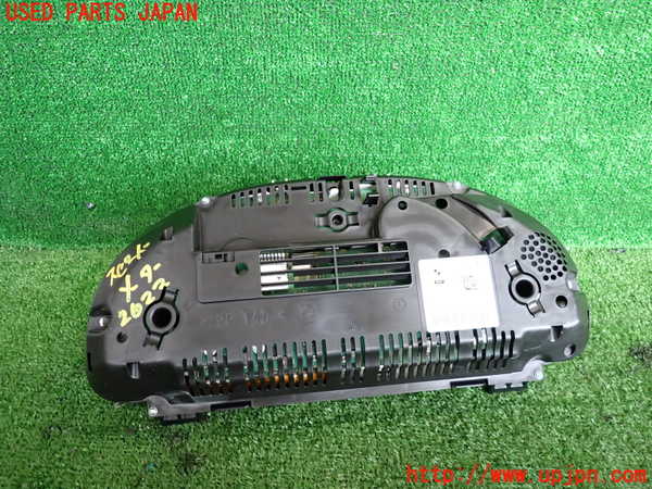2UPJ-26226170]BMW 523i ツーリング(XL20)スピードメーター 【ジャンク品】 中古_m0002.jpg