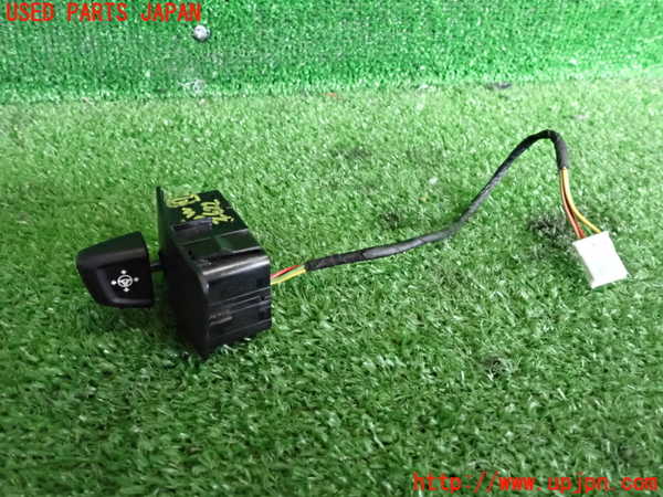 2UPJ-26226312]BMW 523i ツーリング(XL20)スイッチ7 (ステアリング調整) 中古_m0001.jpg