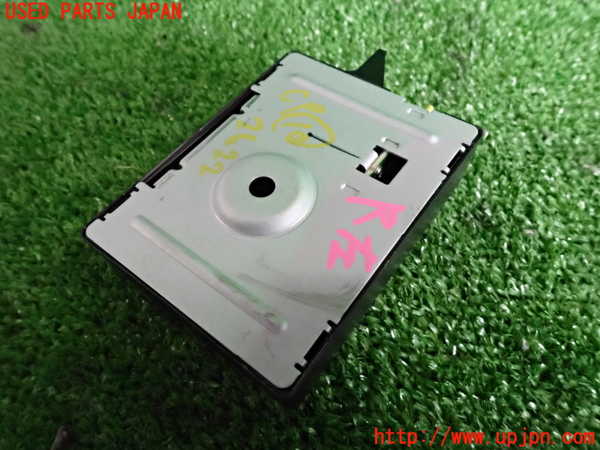 2UPJ-26226155]BMW 523i ツーリング(XL20)コンピューター10 (BU9230911 04) 中古_m0003.jpg