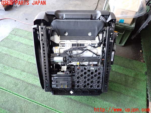 2UPJ-26227065]BMW 523i ツーリング(XL20)助手席シート 中古_m0004.jpg