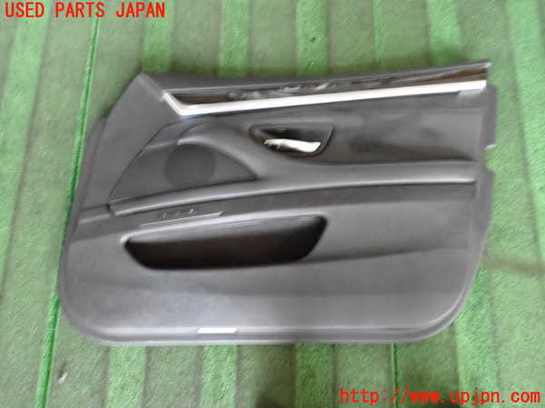 2UPJ-26221234]BMW 523i ツーリング(XL20)右前ドア内張り 中古_m0001.jpg