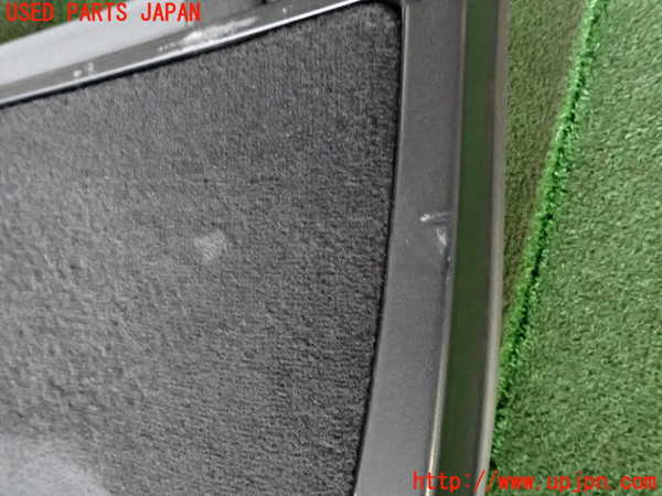 2UPJ-26221578]BMW 523i ツーリング(XL20)バックドア内張り 中古_m0002.jpg