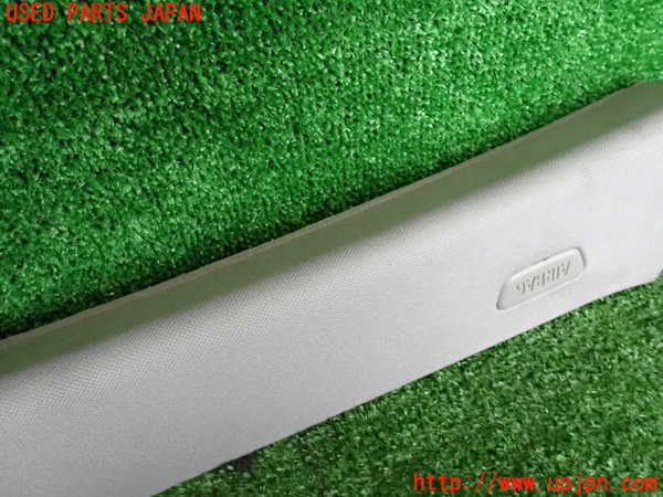 2UPJ-26227660]BMW 523i ツーリング(XL20)左フロントピラートリム 中古_m0003.jpg